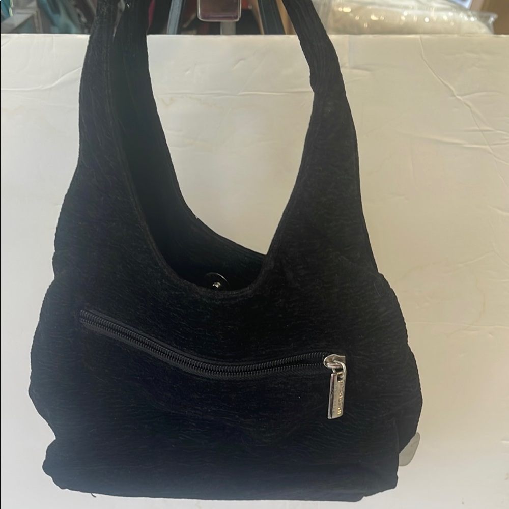 MONDANI NEW YORK PURSE NWOT